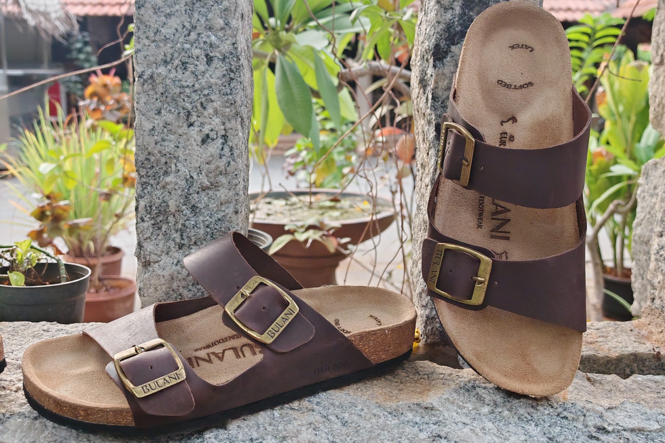 Cork Slide in Cognac and Dark Chocolate